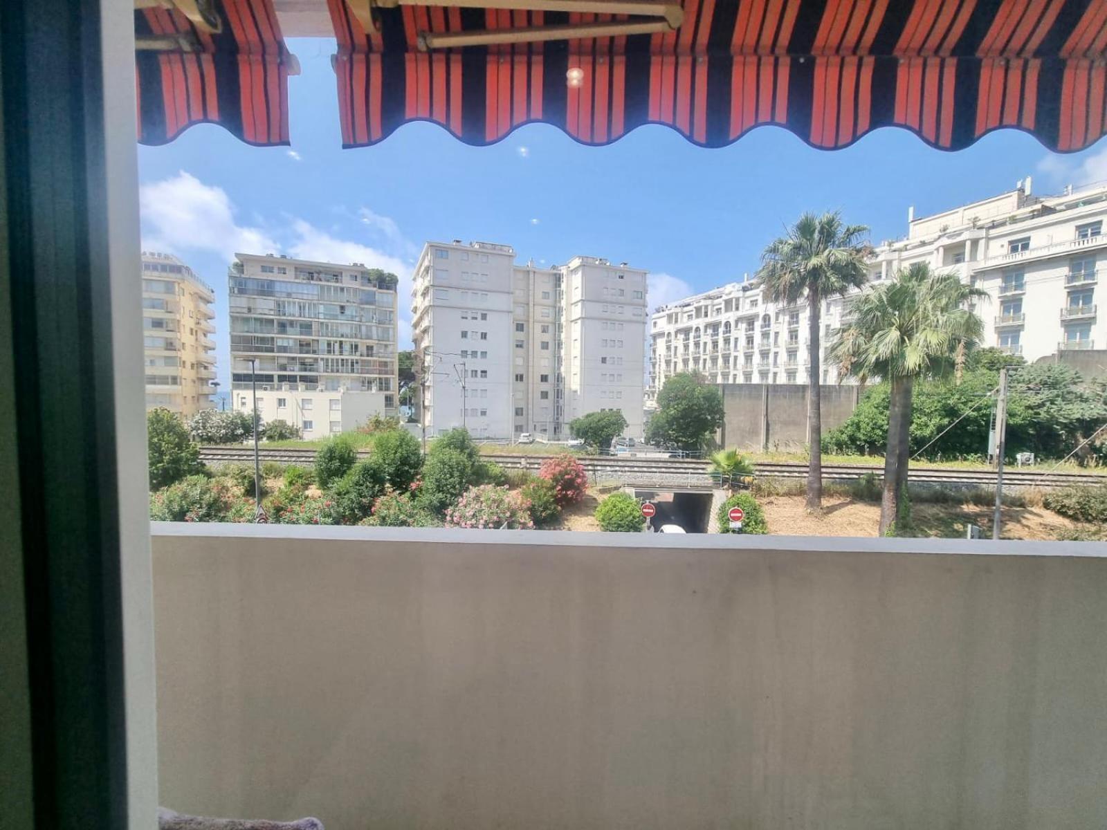 Le Bosquet Martinez A Apartment